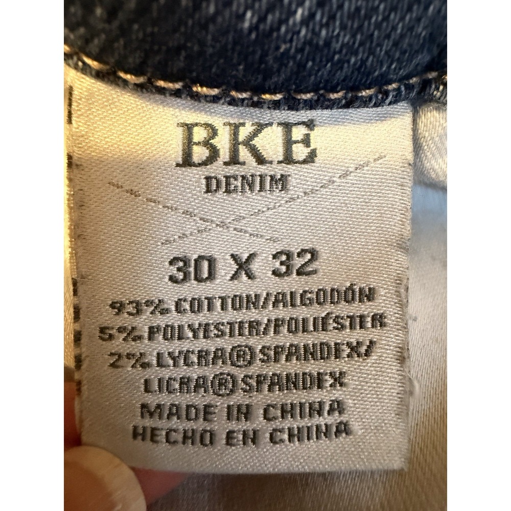 BKE Gabby High Rise Curvy Wide-Leg Raw Hem Light Wash Stretch 30x32 Jeans - Picture 4 of 9